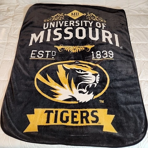 University of Missouri Tigers Soft Fleece Throw Blanket Northwest Gray Gold 64" Cover
