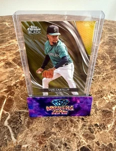 2024 Topps Chrome Black Luis Castillo Gold Refractor 19/50 Mariners Card #32 - Picture 1 of 1