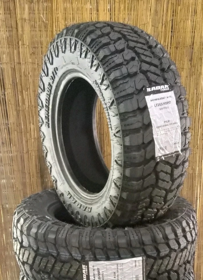 265 65 17 120/117Q  RADAR RENEGADE RT+ RUGGED TERRAIN  TYRES  X2 special offer - Image 1 of 4