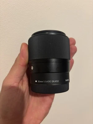 Sigma 30mm f/1.4 DC DN Contemporary Lens (Canon EF-M) Perfect condition - Image 1 of 4