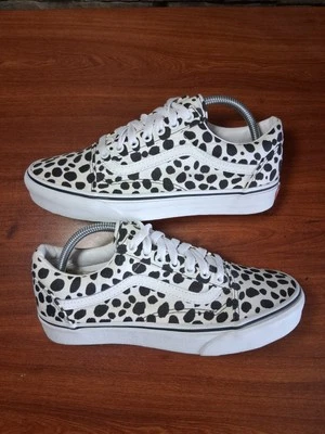 UK6 Vans Off The Wall Low Animal Print Dalmation White Old Skool  EU39 VGC - Image 1 of 4