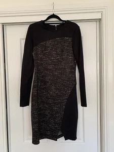 Cue in the City Size 10 long sleeve black / pattern knit dress - work business - Picture 1 of 5