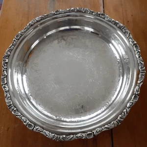 Vintage Halbmond Versilbert groß 12 5/8" Fuß Servierschale verziert 2 1/4" hoch - Bild 1 von 4