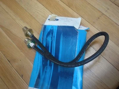 Manguera de freno delantero Ford L800 L900 1973-1979 D5Hz-2078-G nuevo de lote Foto 1 de 3