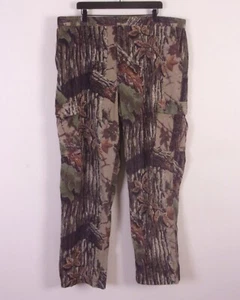 NWOT Cabela's Realtree Camo Cargo Pants Hunting Soft Textured Nylon 42 REG - Picture 1 of 4