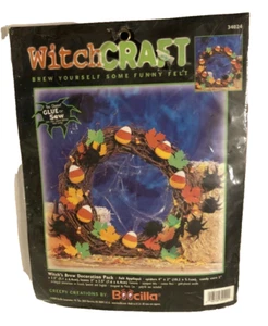 Bucilla Boocilla Felt Wreath Applique Kit Witch's Brew 34024 Vintage 2000 Sealed - Picture 1 of 2