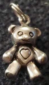 Vintage Rare JEZ Jezlaine Sterling 925 Teddy Bear Heart Charm Pendant 20mm 2G - Picture 1 of 9