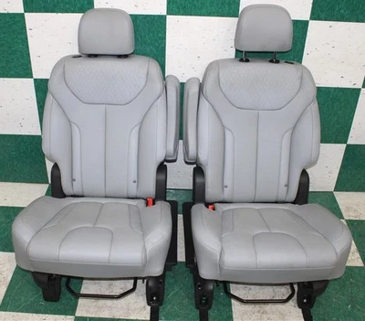 20' PALISADE Gray Leather Rear Captains Second 2nd Row Seat Pair 2x OEM Headrest Foto 1 de 4