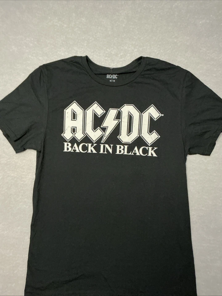 AC/DC Back In Black Angus Young Classic Rock  New Black T-shirt Size:Medium - Image 1 of 4