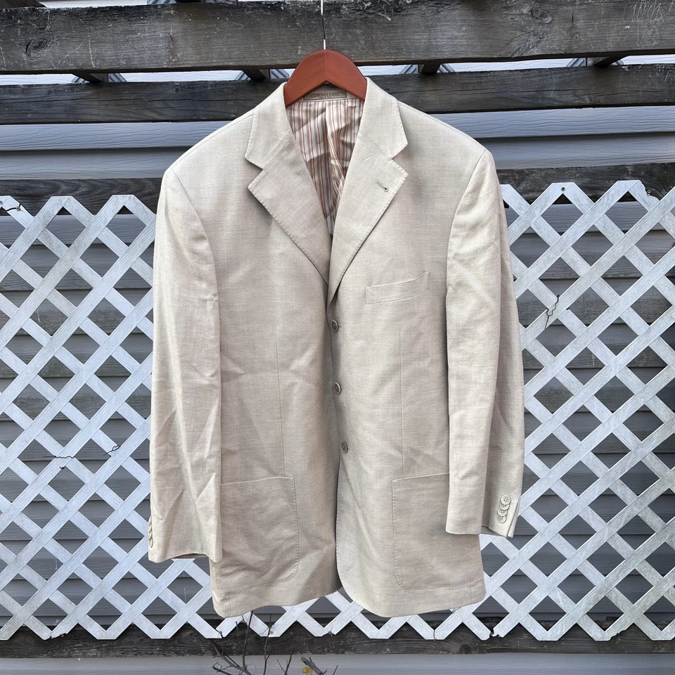 Chaqueta Blazer Abrigo Deportivo Corneliani Talla 52R 3 Botones Seda Marfil Hecho en Italia  Foto 1 de 4