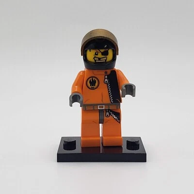 authentic LEGO minifigure Gold Tooth agt012 Agents 8635 - Image 1 of 4
