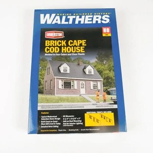 Walthers Cornerstone HO Scale Brick Cape Cod House Structure Kit 933-3774 - Picture 1 of 4