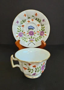 Antique Meissen Kakiemon Porcelain Demitasse Cup & Saucer Blue Butterfly Center - Picture 1 of 8