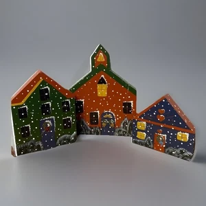 Vtg Americana Folk Art Hand Painted Houses Wooden Block Snow Winter Shelf Decor - Picture 1 of 19