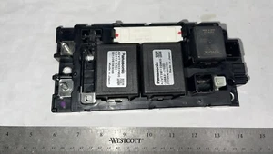 2012 Toyota Prius Genuine Hybrid Battery Main Relay 7140-5539 - Picture 1 of 6