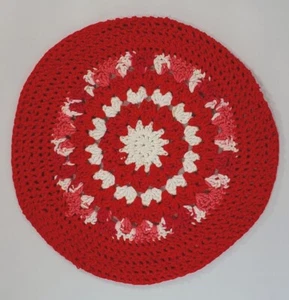 Crochet Handmade Placemats Round Valentines Red Pink White 16 " Set of 6 - Picture 1 of 3