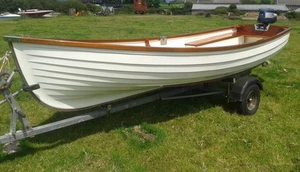 Simulated Clinker 15'2" Bristol Boats rowing boat and Yamaha 5hp 2 Stroke - Picture 1 of 19