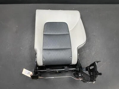 Cojín superior asiento trasero izquierdo 2018 Kia Sportage 2017 2019 Foto 1 de 4