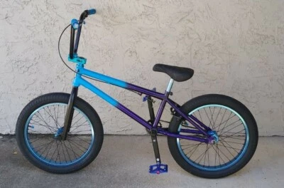 Bicicleta BMX Mongoose Legion L80 Freestyle ruedas de 20 pulgadas, azul, mejorada Foto 1 de 4