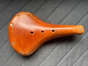 Brooks Leather Saddle Brown B17 - Picture 1 of 8