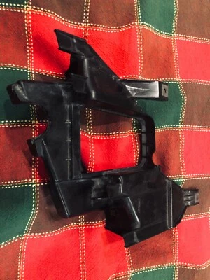 SOPORTE MONTAJE FARO IZQUIERDO BMW 745I 760I E65 159 557 Foto 1 de 4