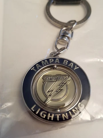 Tampa Bay Lightning Stanley Cup Champions 2004 Spinner Keychain 2956 Cover