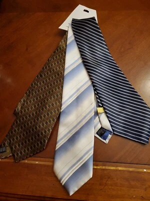 Lote de 3 corbatas 100% seda  Foto 1 de 4