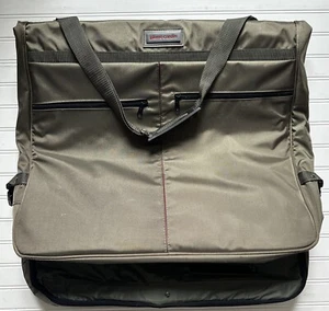 Pierre Cardin Green Vinyl Garment/Suit Hanging Folding Travel Bag - Picture 1 of 2