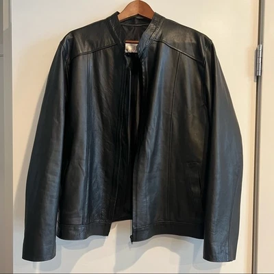 New Mens Black Leather Sleek Moto Style Jacket sz L - Image 1 of 3