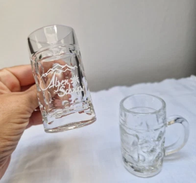 2 Stück Alpen Schnaps Glas Bierkrug Form mit Henkel  4 cl Schnapsgläser Stamperl - Bild 1 von 4
