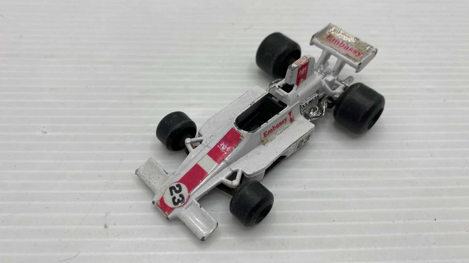 POLRJ9U3 Polistil Lola T370 F1 1/55, buone condizioni, no box - Immagine 1 di 1