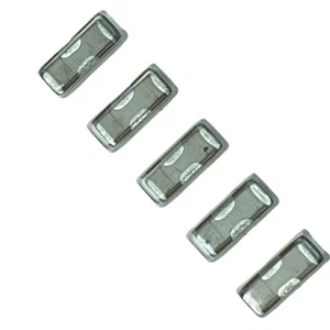 [50pcs] NFM41CC471R2A3L+ Filter EMI 470pF 300mA 100V SMD - Zdjęcie 1 z 1