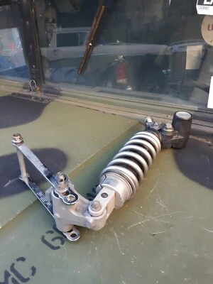 2009-2012 Kawasaki Ninja ZX6R ZX600R OEM Showa rear shock absorber PSR linkage - Image 1 of 4