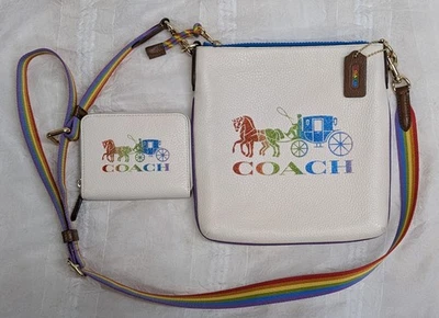 Coach tiracolo e carteira 2505 Slim Jes combo arco-íris usado super limpo  - Imagem 1 de 4