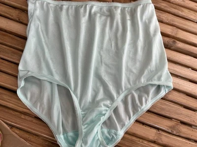 SILKY NYLON ABUELA BRAGAS BRIEF BY UNDERSCORE talla 7 Foto 1 de 2