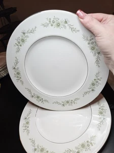 Wedgwood Westbury Bone China 10,75" Essteller Paar grüne Blumen England - Bild 1 von 7