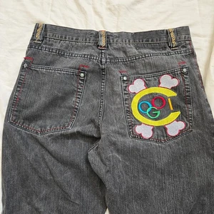 Jeans vintage Coogi taglia 36x34 nero lavaggio ricamato denim Y2K vestibilità ampia - Foto 1 di 13