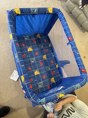Sesame Street Vintage Pack N Play 2000 Excellent! - Image 1 of 4
