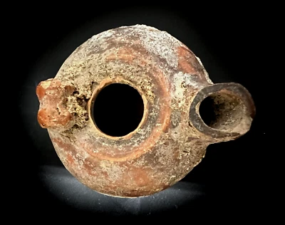 Lámpara de aceite de terracota romana tardía Foto 1 de 4