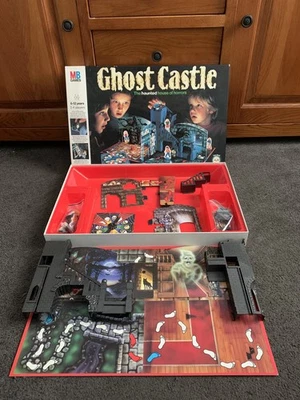 Rare vintage 1985 Ghost Castle Board Game by Mb Halloween Complete VGC Christmas - Image 1 of 4
