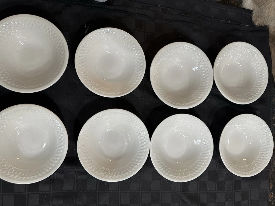 Oneida Nuevos 6 3/8” Cuencos de cereales de mimbre blanco de gres Foto 1 de 2