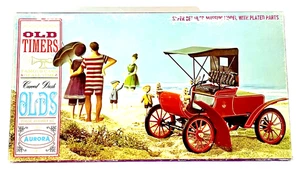 Vintage 1961 Aurora OLD TIMERS Curved Dash Olds Plastic Assembly Kit No.576 - Picture 1 of 4