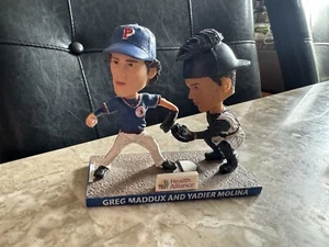 Greg Maddux & Yadier Molina Dual SGA Bobblehead Peoria Chiefs 2017 Cubs Braves - Picture 1 of 9