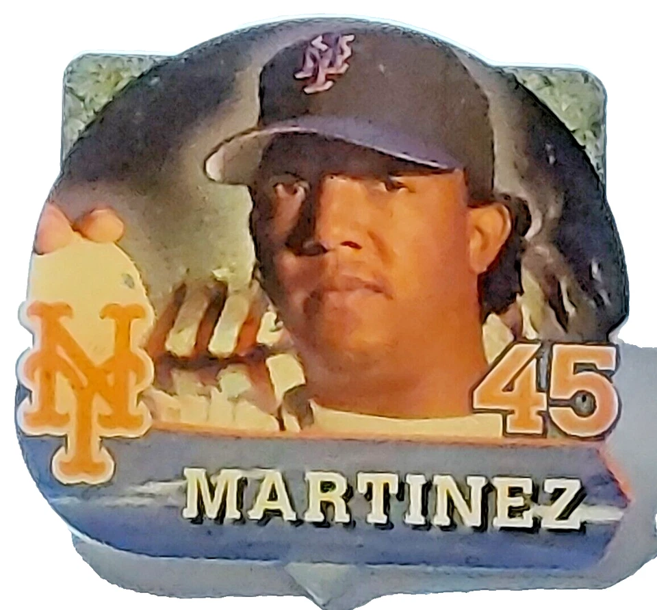 MLBPA New York Mets Pedro Martinez #45 2005 Lapel Pin - Image 1 of 2