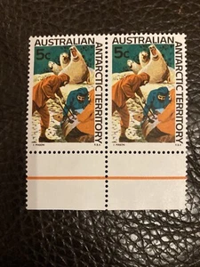 Australian Antarctic Territory 1966-68 Landscapes 5c With Margin - Picture 1 of 1