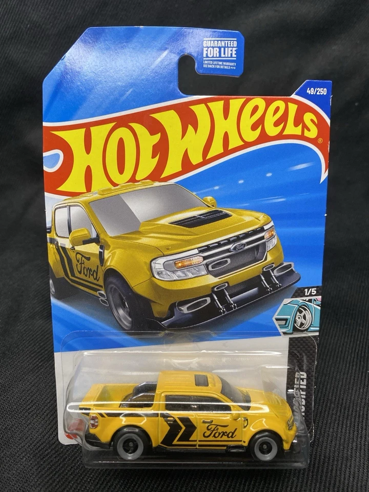 Ford Maverick Custom 2025 Hot Wheels - #49 HW modificado 1/5 '22 (amarillo) Foto 1 de 1