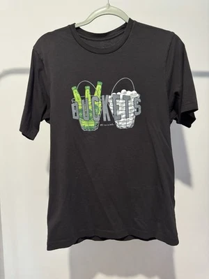 TravisMathew Buckets Tee M | Golf & Beer Graphic Shirt | Black | Great Condition - Image 1 of 4