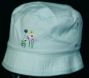 2002 Gymboree Spring Showers Hat S/M Bucket Flowers Embroider Stripes Reversible - Picture 1 of 10
