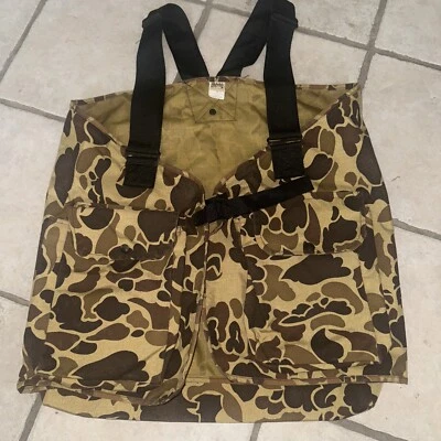 Cabela's Duck Camo Hunting Vest Cargo Pockets Detachable Game Pouch VTG USA LG - Image 1 of 4