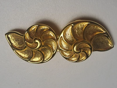 Vintage 1980's Paquette Gold Tone Seashell Signed Belt Buckle - Image 1 of 4